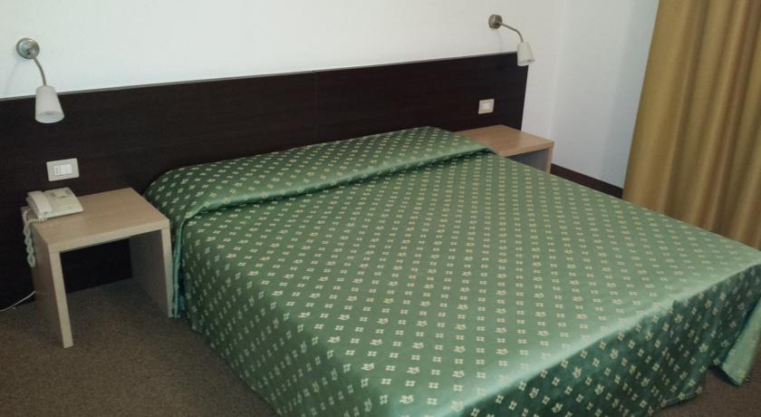 Hotel Palace Prato Extérieur photo